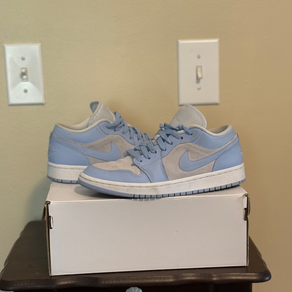 Air Jordan 1’s